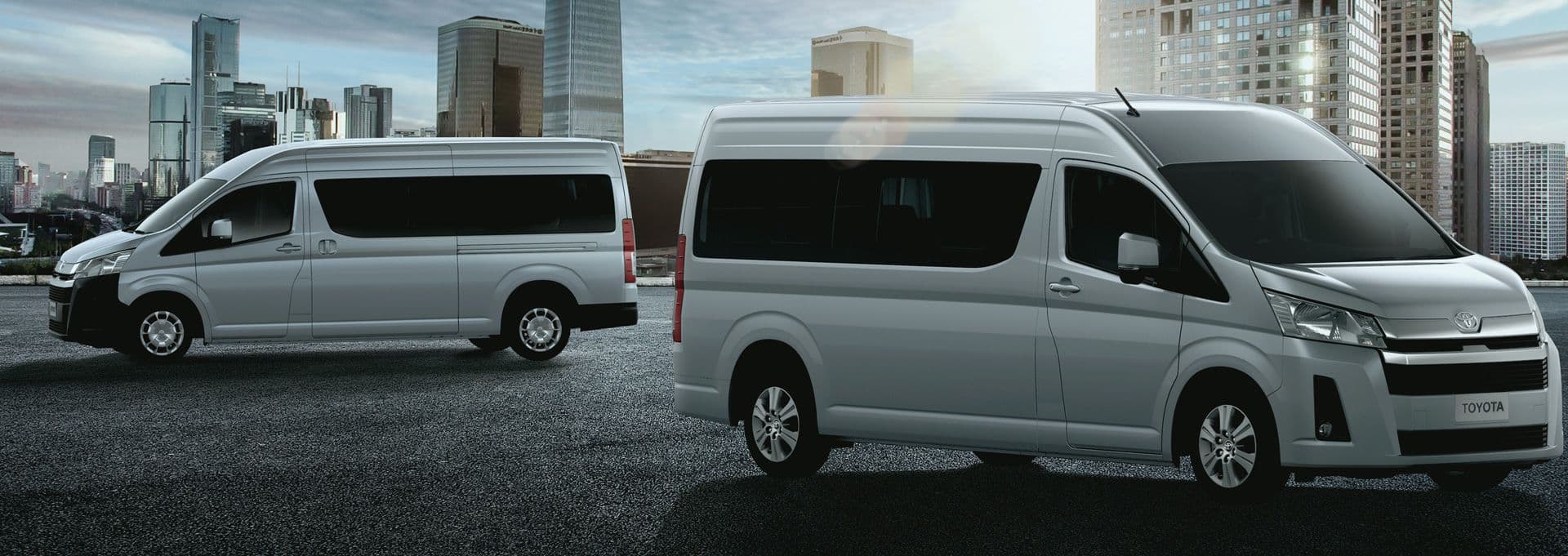 Toyota HiAce Commuter